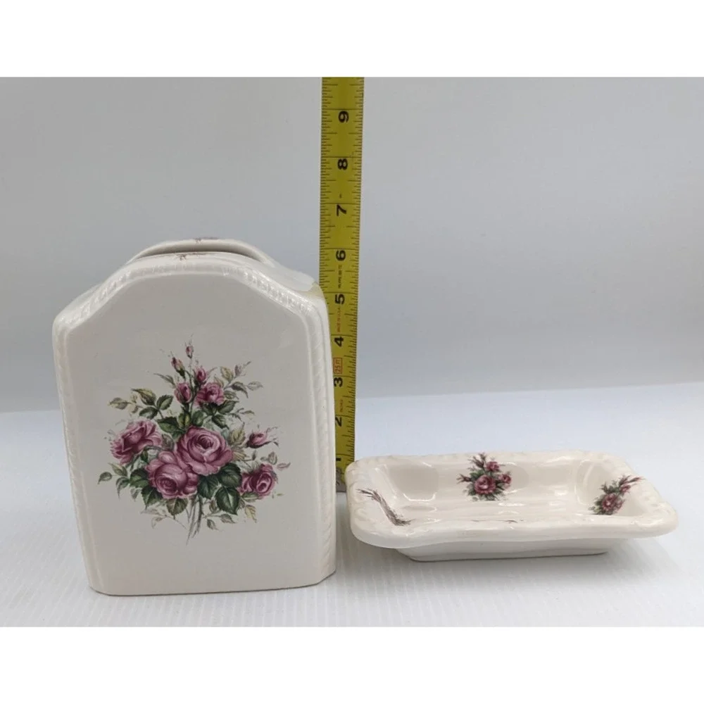 Athena California Pottery Roses Floral Rose Rhapsody Tissue Box Holder Soap Dish